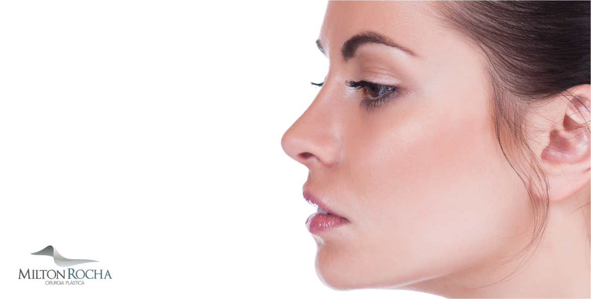 No momento, você está visualizando Cirurgia Plástica Recife – A RINOPLASTIA REJUVENESCE A FACE?
