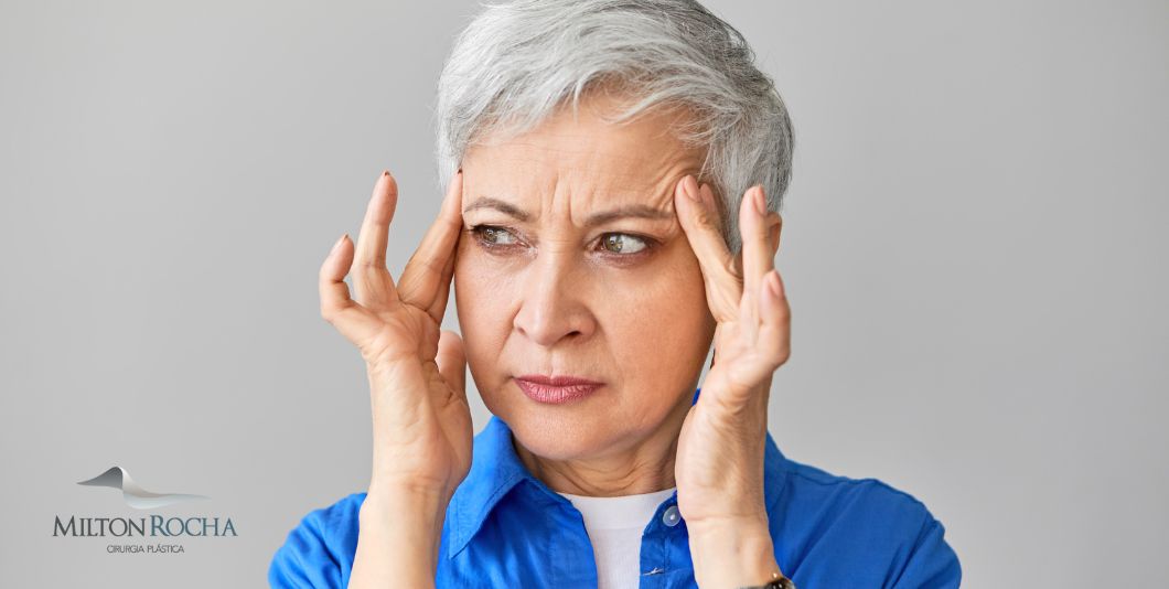 Leia mais sobre o artigo FLACIDEZ FACIAL- QUANDO NÃO DÁ PARA EVITAR, É POSSÍVEL TRATAR!